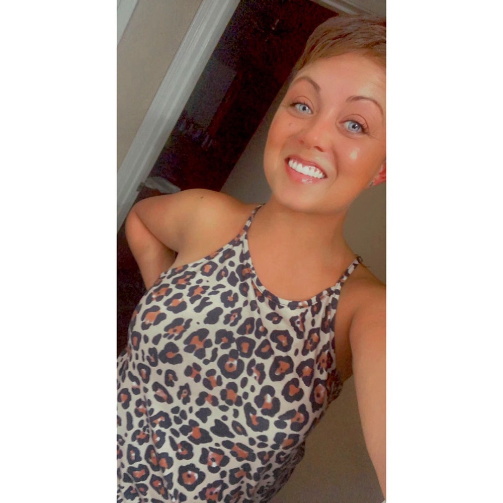 Meet your Posher, Abbie